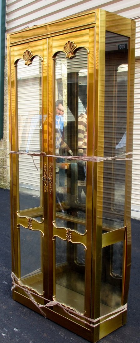 Mastercraft Brass Vitrine Cabinet H 7" W 38" (1 of 7)