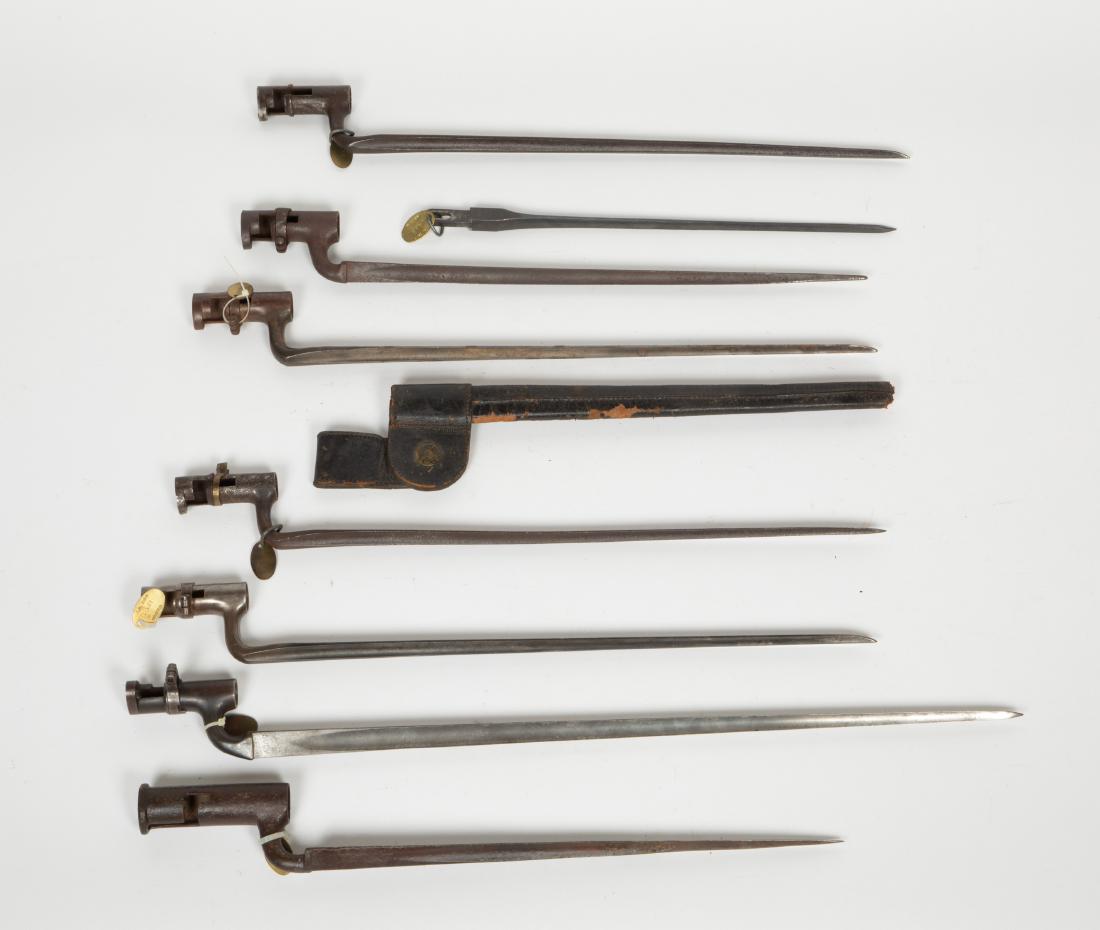 Military Bayonet Spikes JMD-12194: Eight different spikes for differing guns. Lengths range from 12" to 21". One marked Sherman. Lease inspect. JMD Tag: g751, g494, g761, g853, g499, g341, g346, no #
