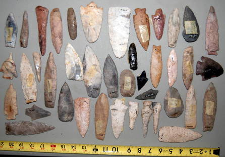 Projectile Group JMD-15184: About 40 large projectiles and knives. Various rock types. Generally about 4" long. Locations shown: Dixon, Sedalia.