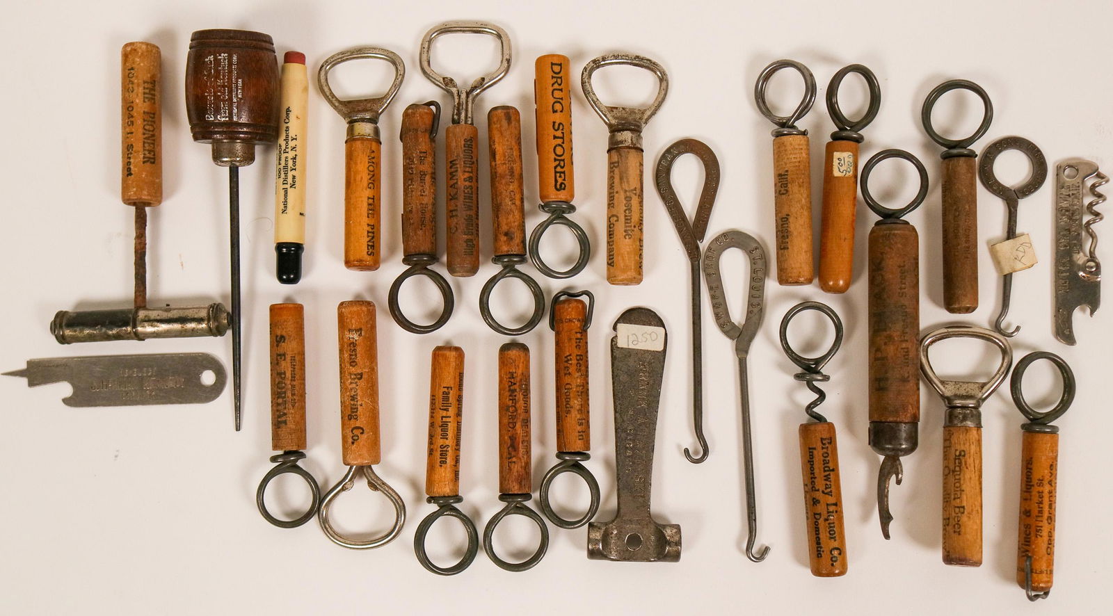 Corkscrew & Beverage Tool Collection  (117262) (1 of 1)