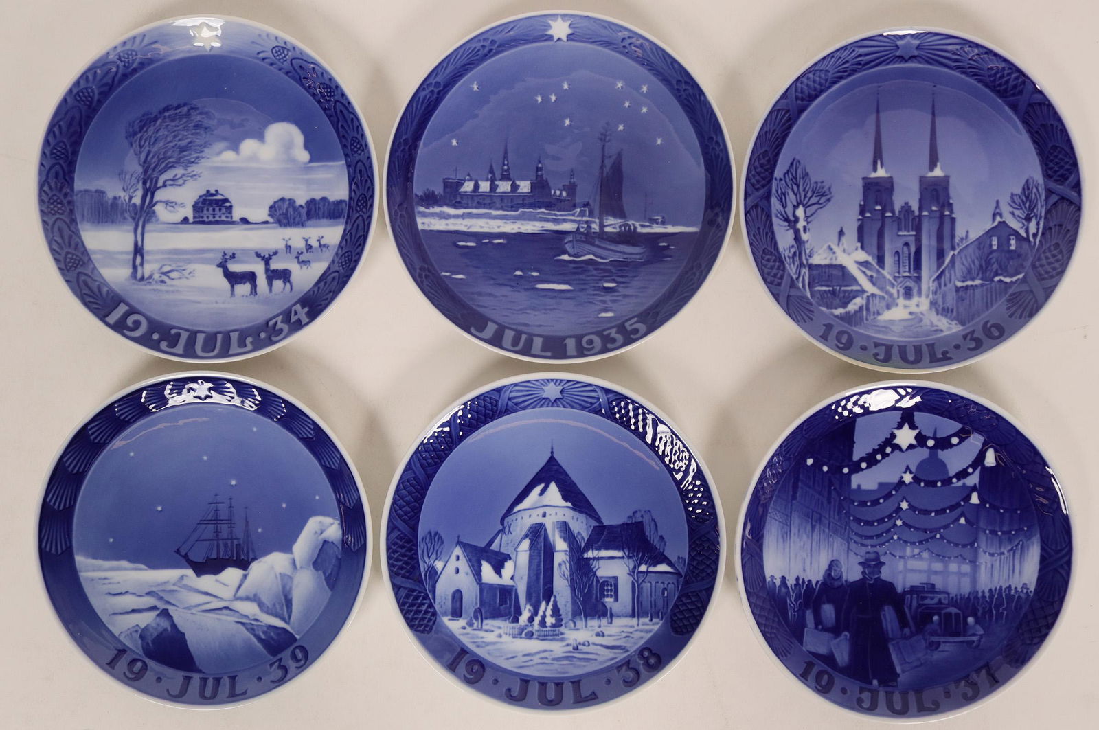 Souvenir Plate Collection (6)  (115381) (1 of 2)