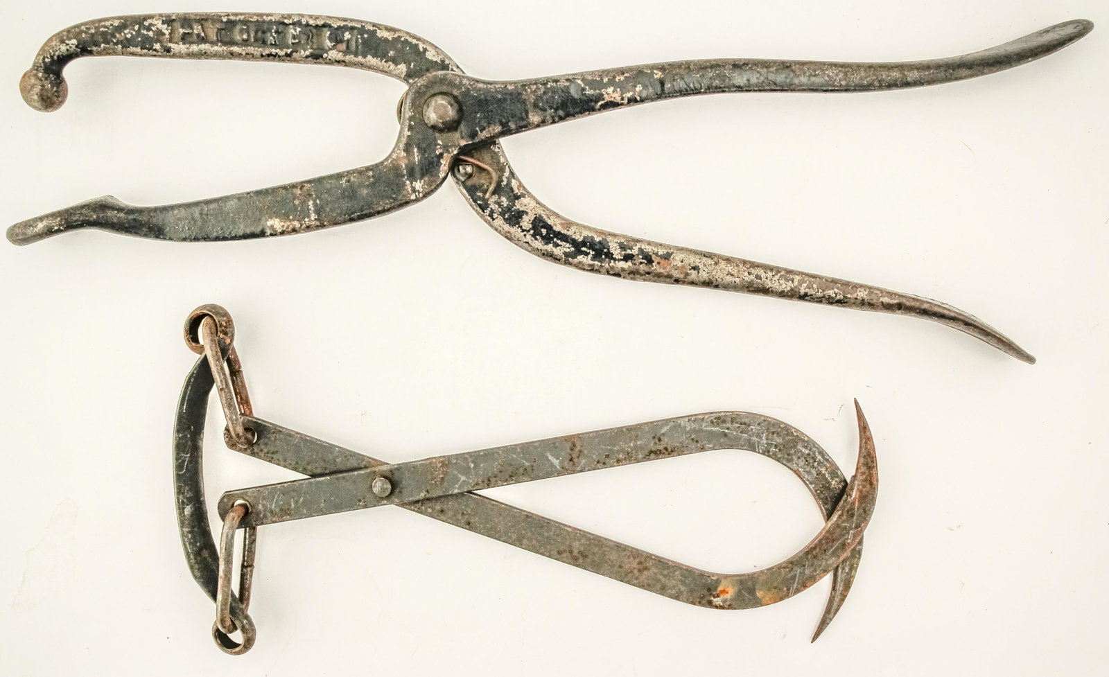 Old Bunion Shoe Stretcher and Ice Hook (58666): Shoe stretcher is 17", ice hook is 11.5"`Provenance: Country (if not USA): State: City/County: Date: