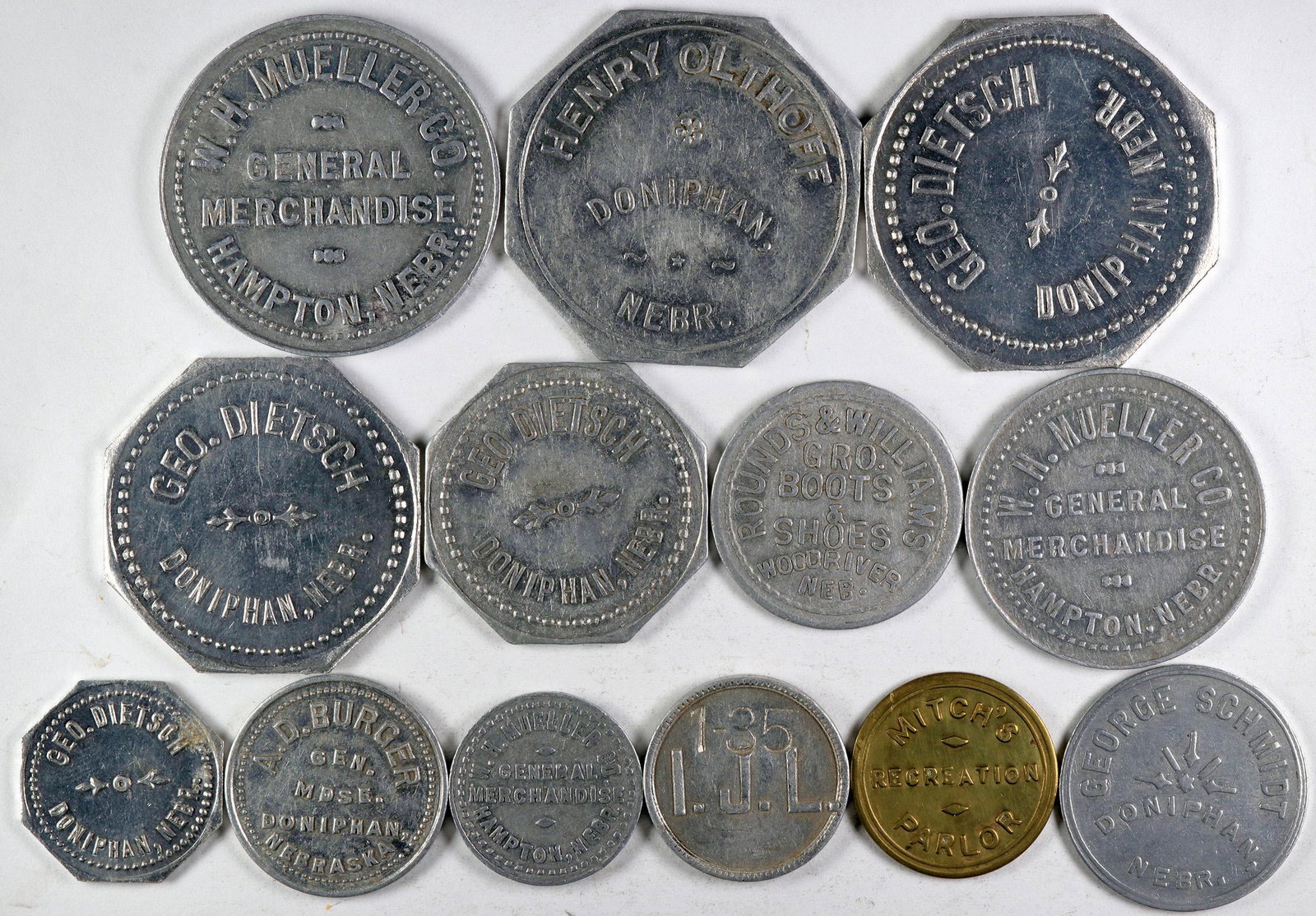 Hamilton and Hall Counties Token Collection (122685): Tokens from Hamilton & Hall counties: Hamilton: Aurora (1), Hampton (3), Hordville (1). Hall County: Doniphan (7), Wood River (1). Date: Country (if not USA): State: NebraskaCity: Provenance: