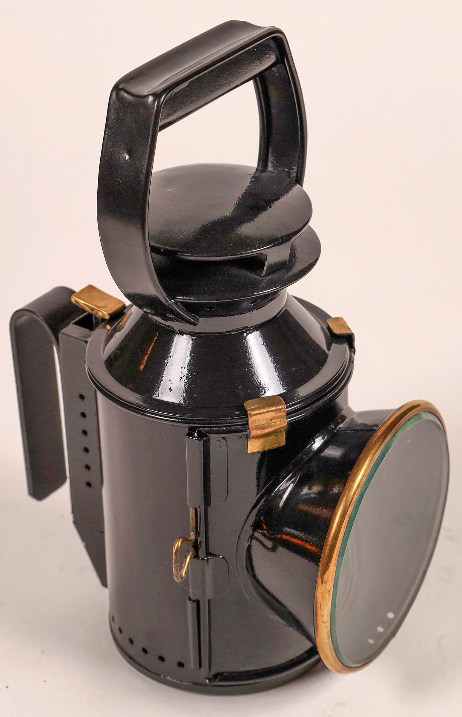 British Railway Embossed Hand Lamp [133320]: Appears new and unused. Single lens, overall height 12" lens is 4.5"Date: Country (if not USA): United KingdomState: City: Provenance: Gary Nelson Railroad Collection