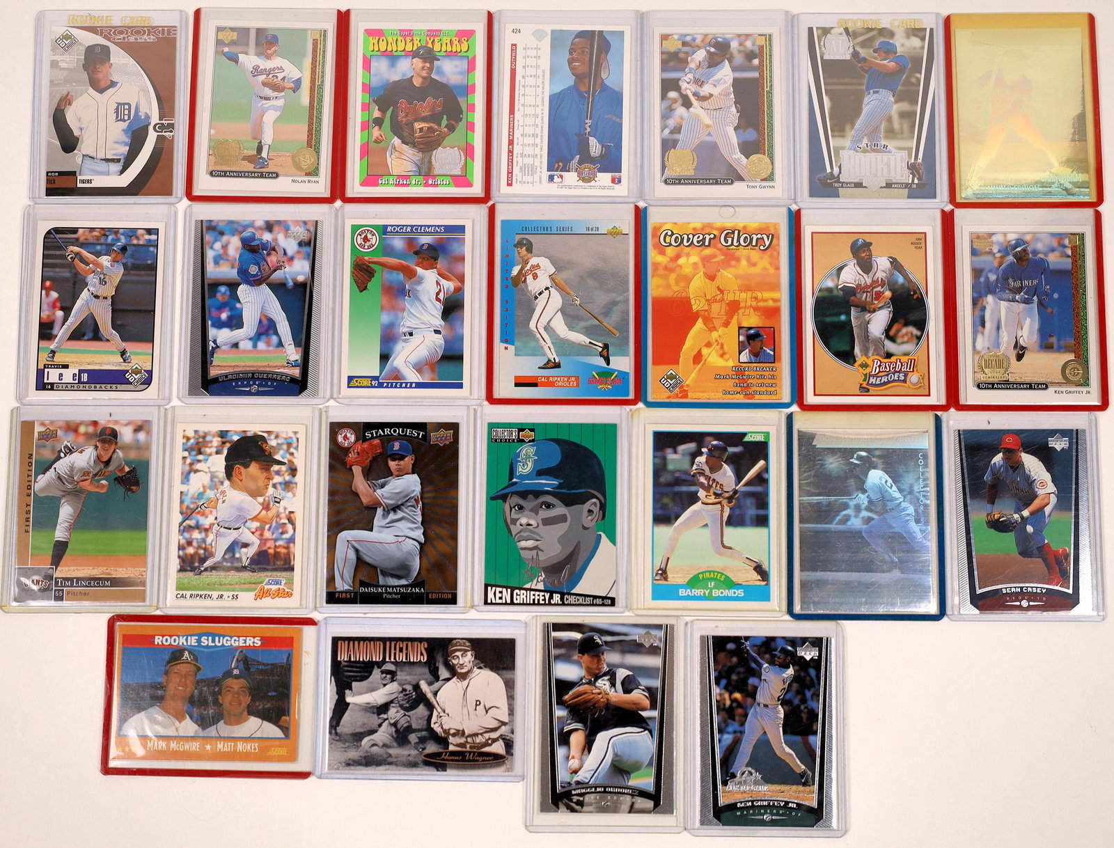 Upper Deck & Score Baseball Cards [129800]: A nice collection of 25 various baseball cards from Upper Deck and Score. Featured cards include Tim Lincicum, Ken Griffey Jr, Barry Bonds, Cal Ripken Jr, Honus Wagner, Tony Gwynn, Nolan Ryan and more