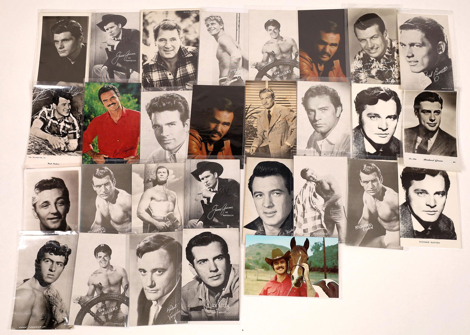1950's & 60's TV & Movie Actor Postcards (26) [128908]: Nice Baby-Boomer RPC and 3.5"x 5.5" photo collection of movie and television actors from the 1950' and 1960's.Included are James Garner as "Maverick", Burt Reynolds as Burt Reynolds, Warren Beatty in