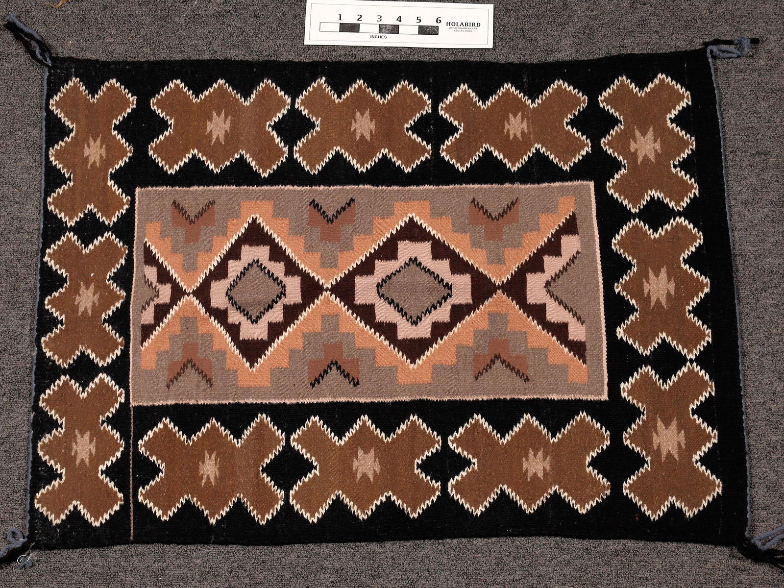 Teec Nos Pos  [125040] (1 of 2)