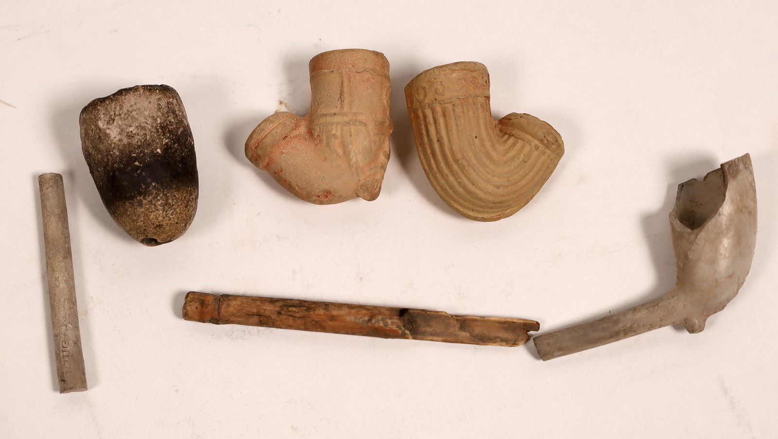 Fragments of Smoking Pipes found at Washoe Lake (1 of 1)