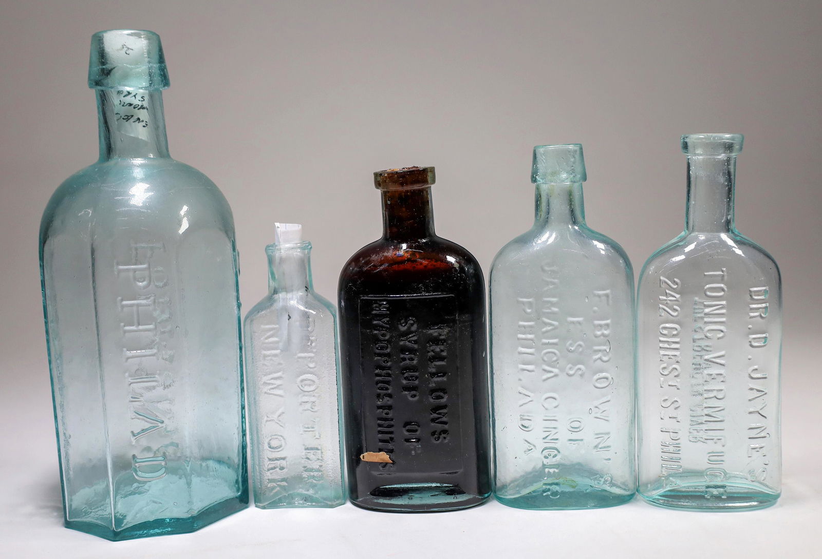 Medical Bottle Group (5)  [132369] (1 of 1)