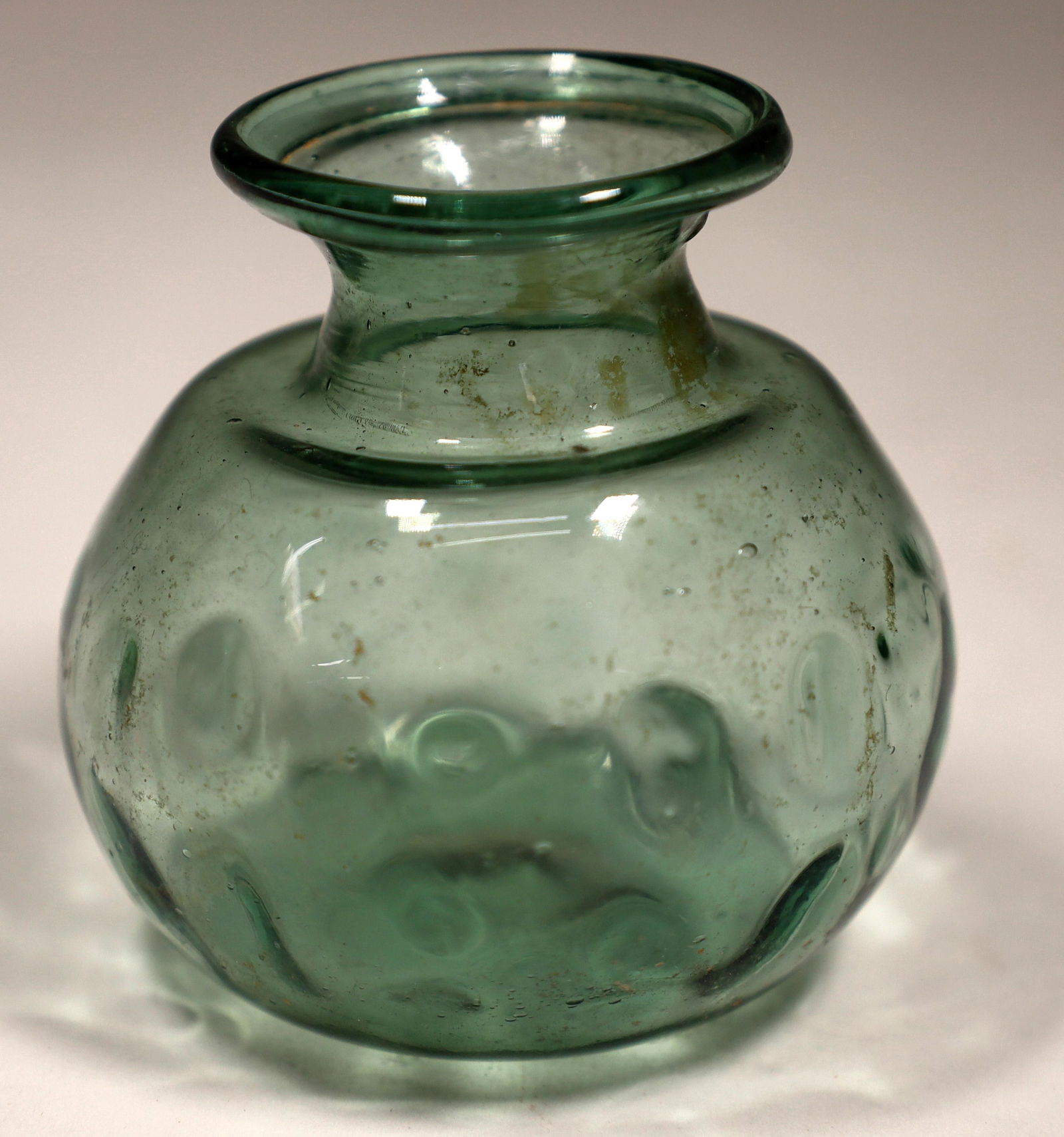 Light Green Historical Vase, Open Pontil  [132364] (1 of 1)