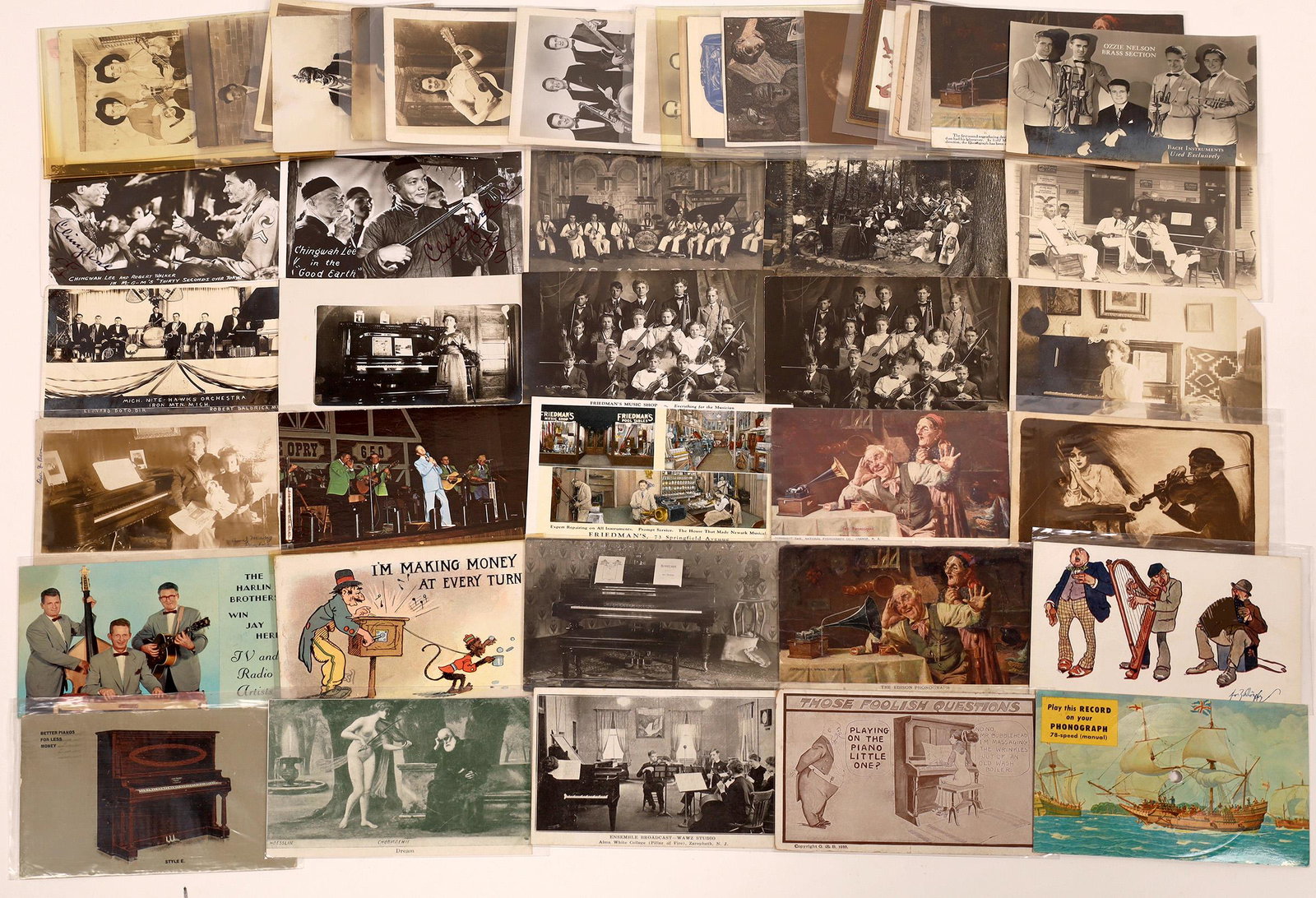 Fantastic, Large Music Postcard Collection  [139088] (1 of 1)