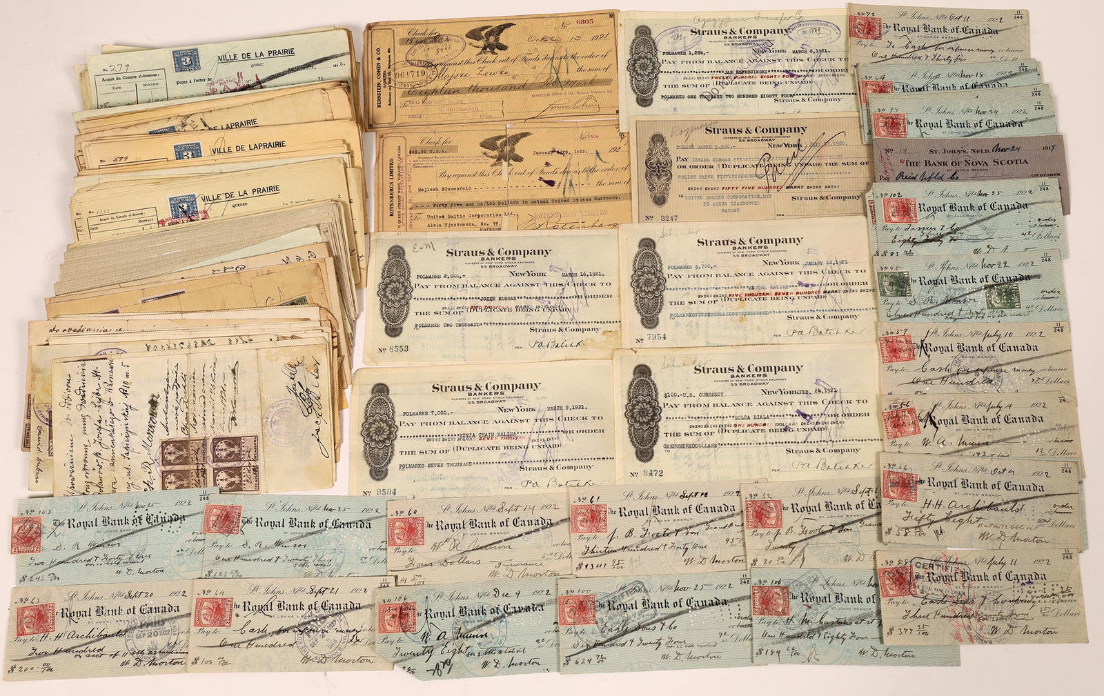 Foreign Revenue Stamp Collection  [139195] (1 of 1)