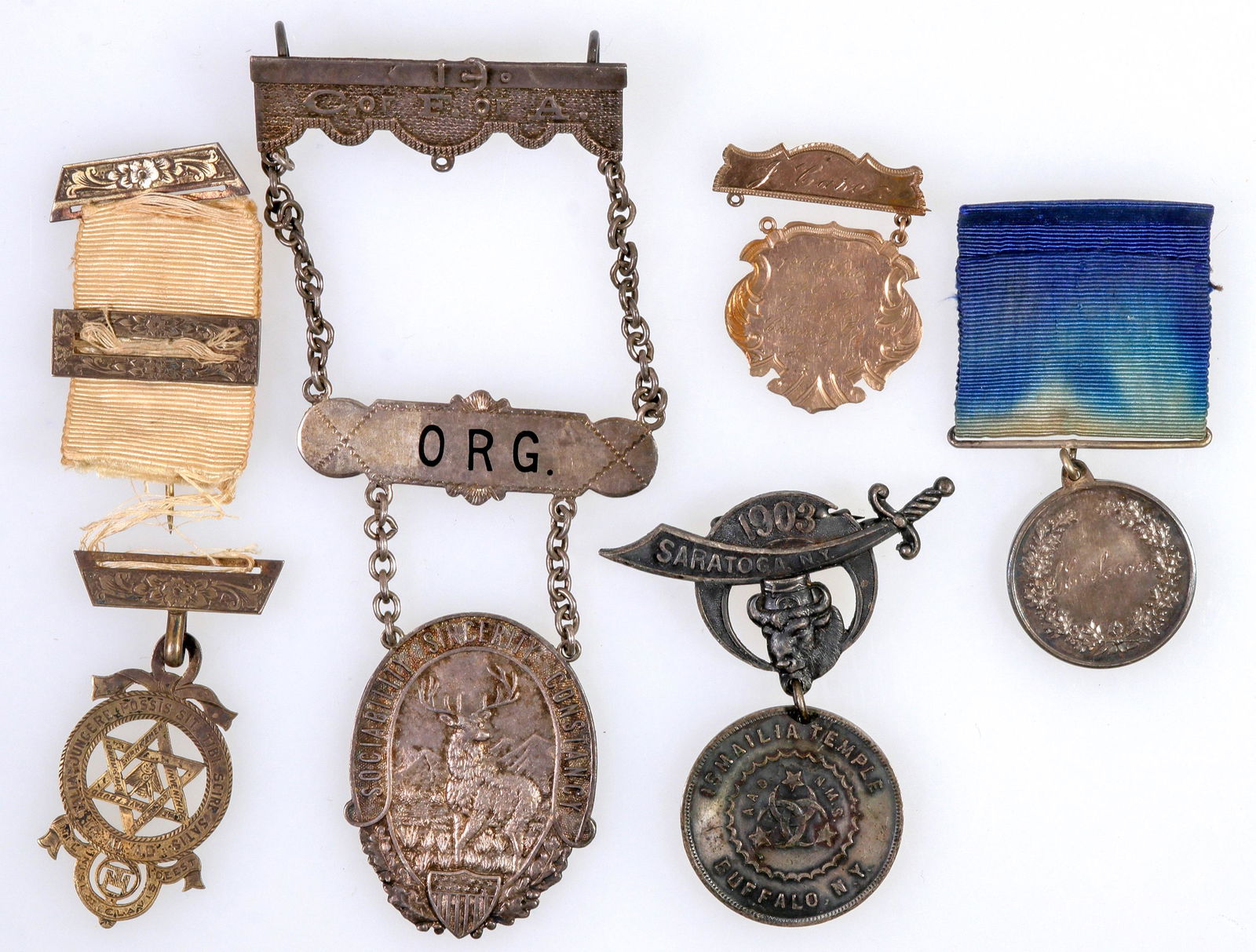 Vintage Badge Group [145436]: Lot of five: 1903 Saratoga New York; 1909 Gridley Cannery Picnic Award Medal; C. of F. of A. medal (silver?); A. Erickson; unknown Latin medal. Date: Country (if not USA): State: City: Provenance: