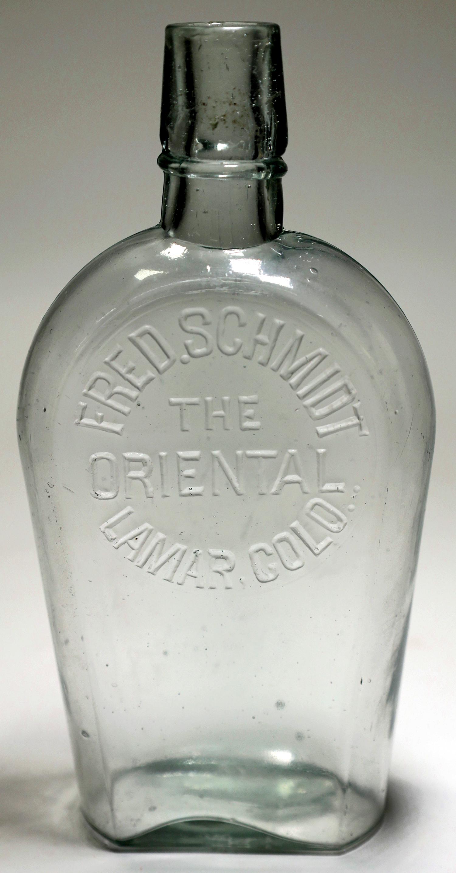 Fred. Schmidt The Oriental Rare Flask [152352] (1 of 1)
