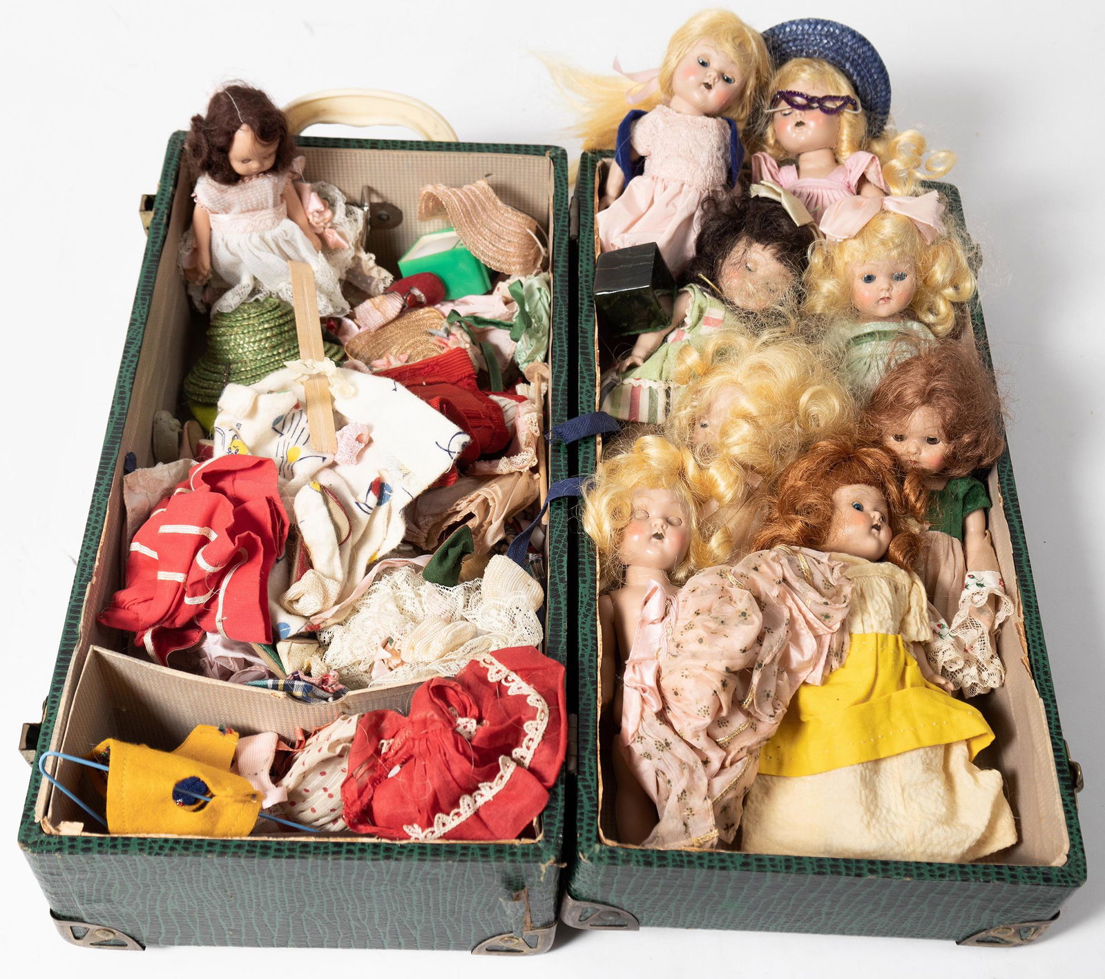 Dolls and Accessories  [154707] (1 of 1)