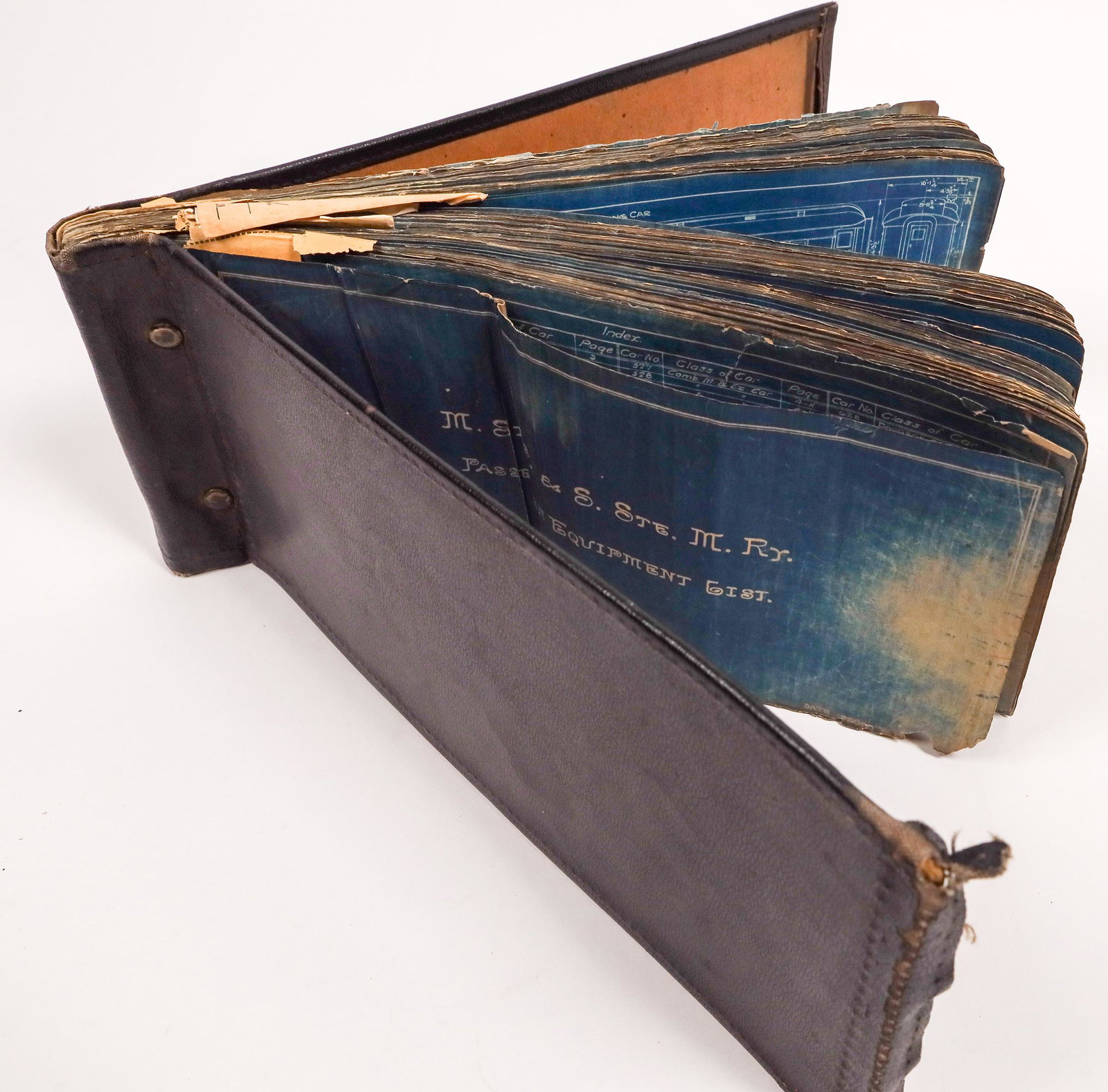 Railroad Equipment List Illustrated Book [160579] (1 of 4)