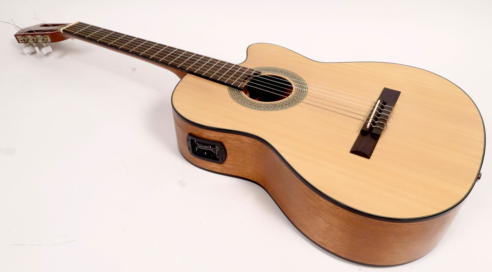 Mitchell Acoustic Electric Guitar [161502] (1 of 3)