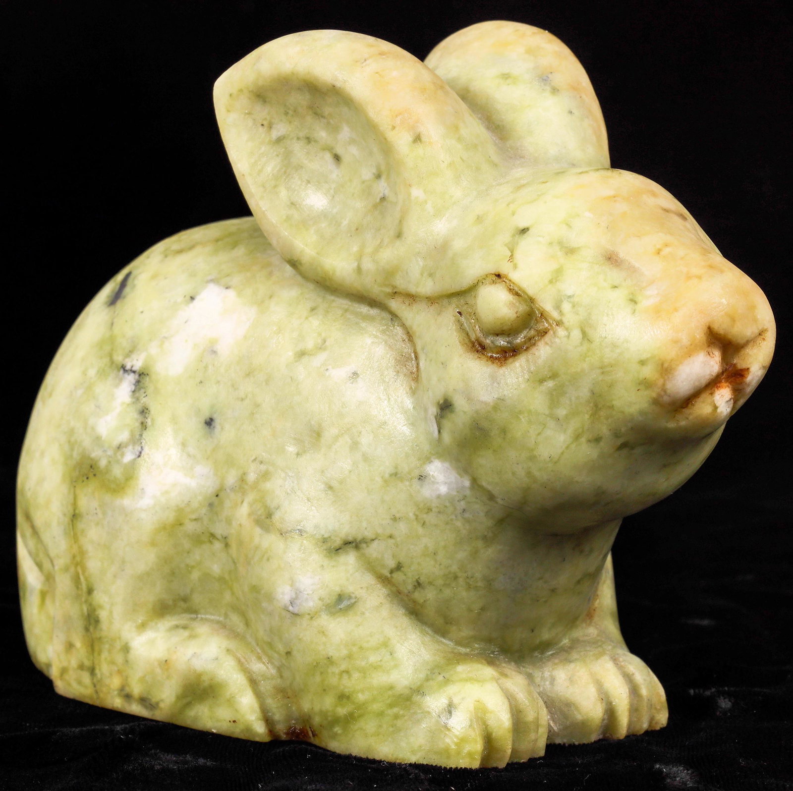 Green Jade Rabbit [124882]: Antique Chinese carved green jade rabbit. 4.5" x 6" x 3".Date: Country (if not USA): ChinaState: City: Provenance: