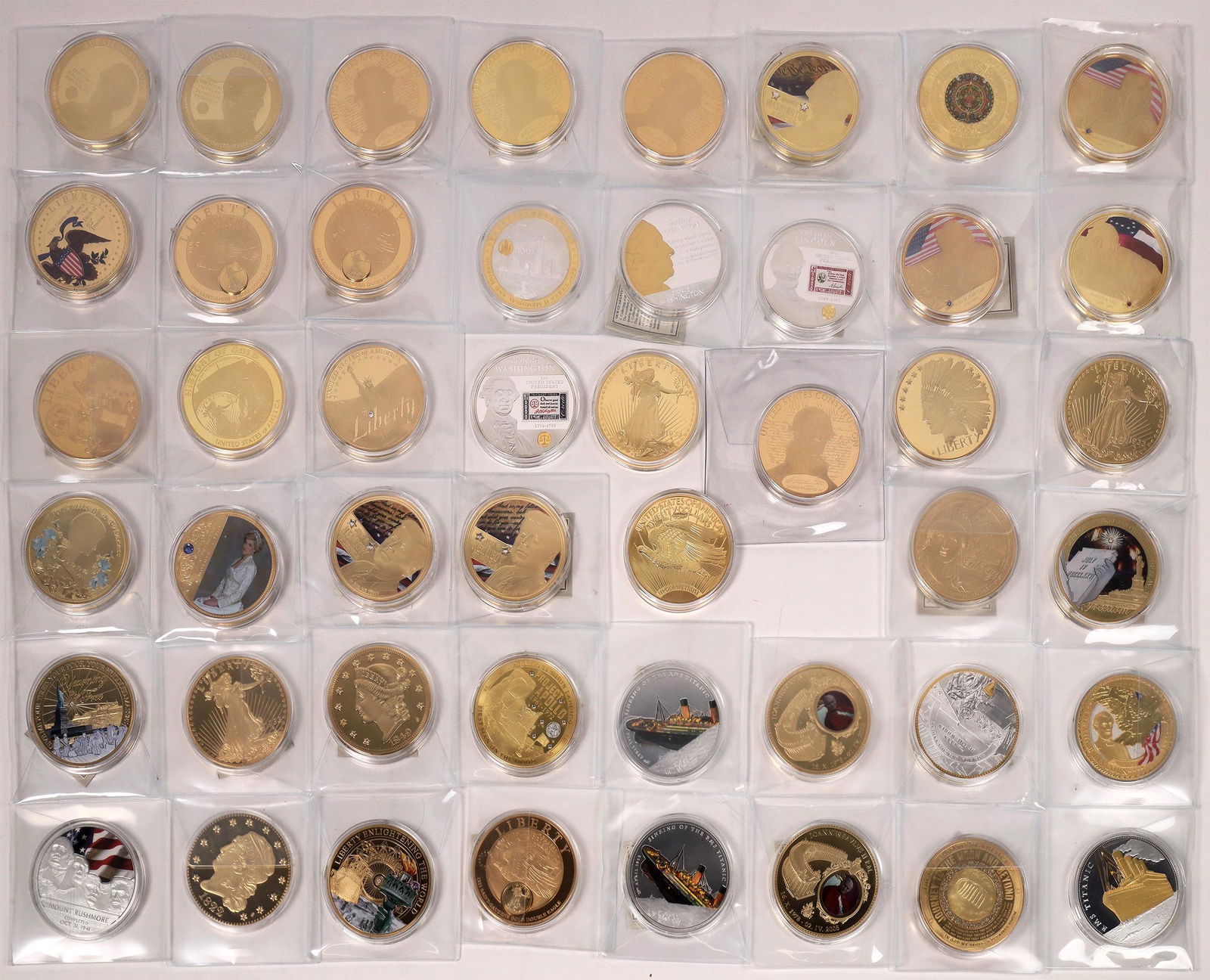 Medium Sized Medal Collection [164978] (1 of 2)