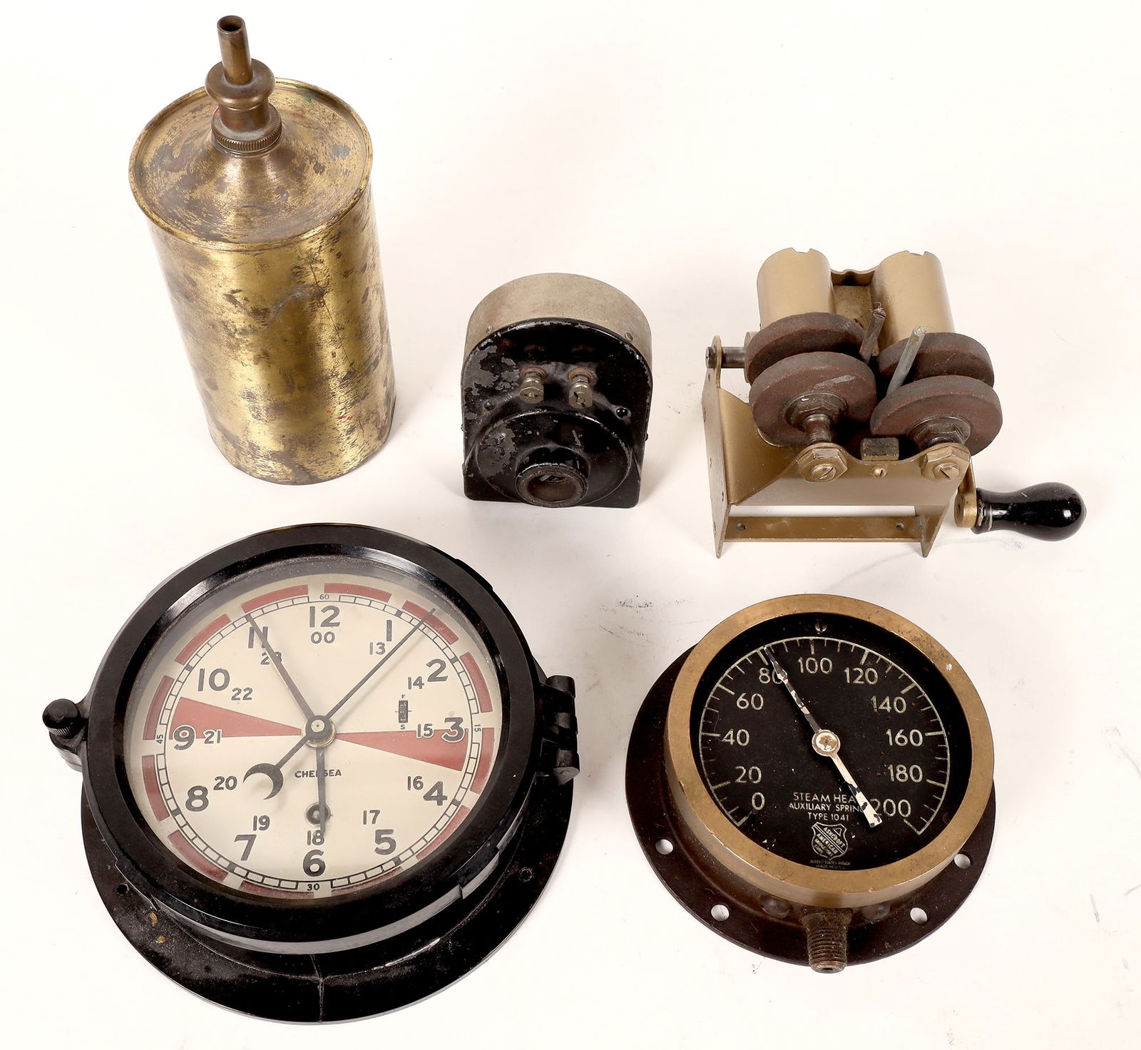 Clock, Steam Gauge & 3 Other Metal Items  [169892] (1 of 3)