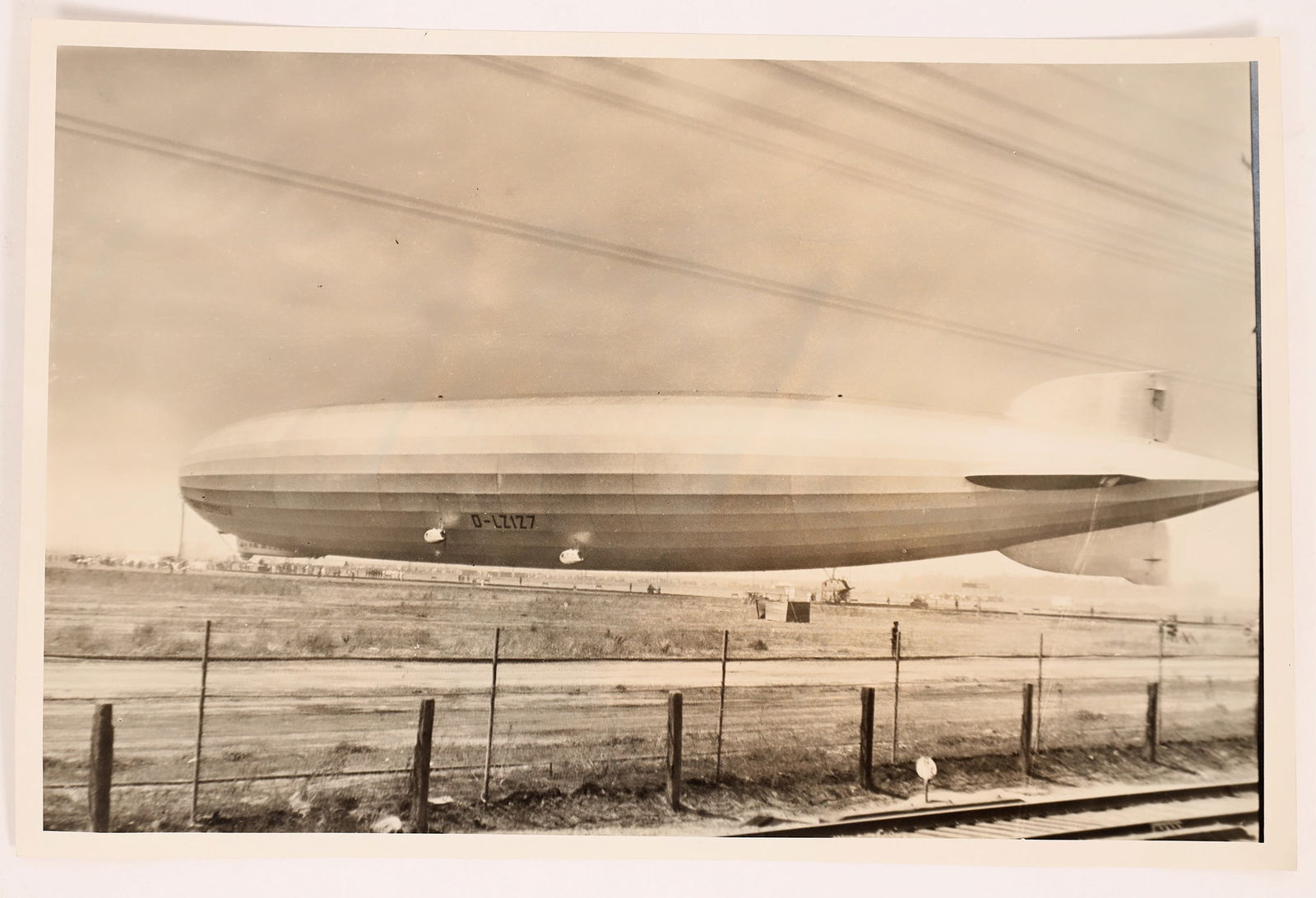 Graf Zeppelin Photo    [168143] (1 of 2)