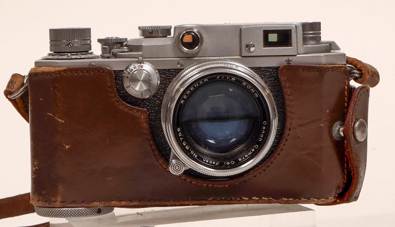 Canon, No model Number, SN 198485 [186366]: Canon camera, no model numb There is no guarantee that all cameras are in working condition. er outside or inside, SN 198485, Serenar 1.8/50mm Canon lens. VF+. An early Canon camera. [
