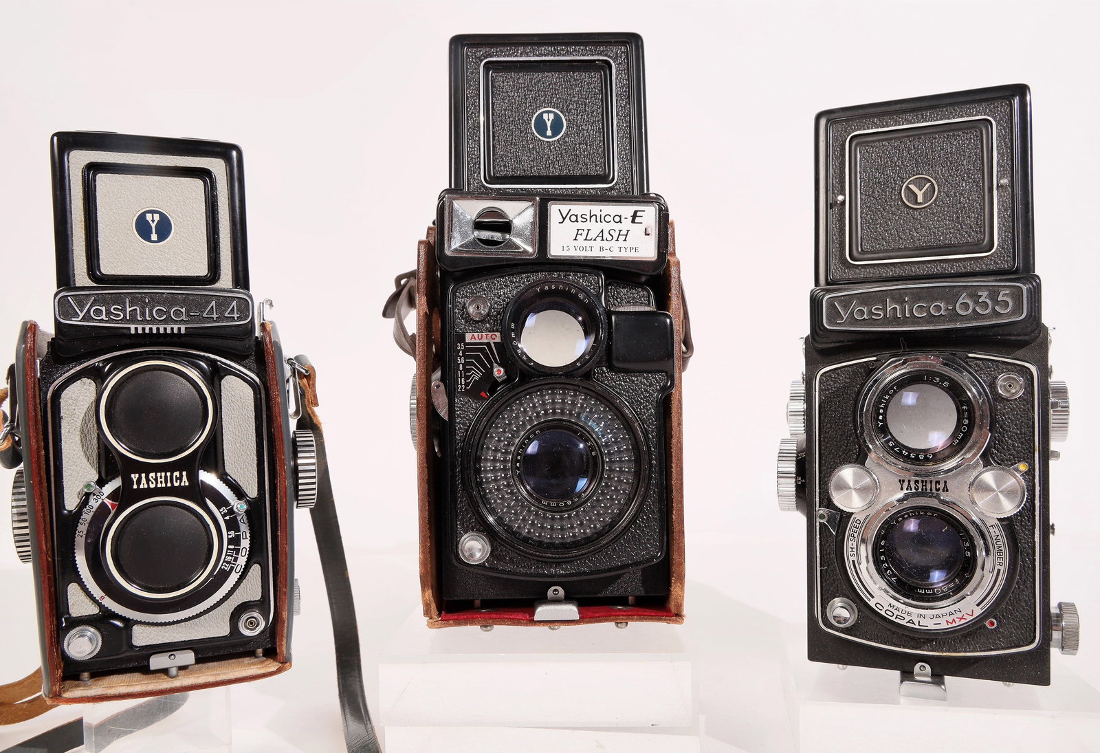 Yashika Box Camera trio [186267] (1 of 6)