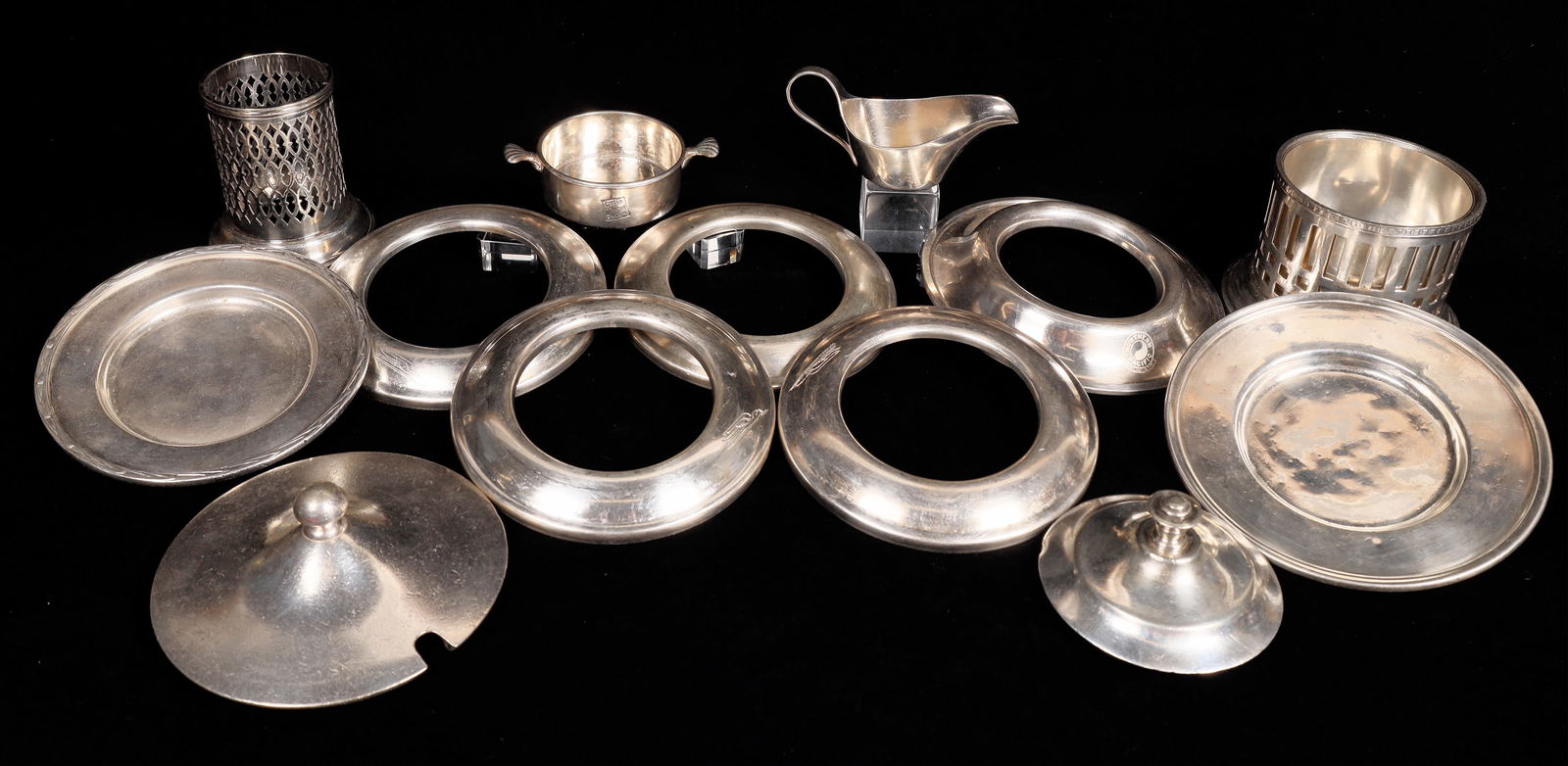 Railroad Dining Car Silver Service (14) [174131] (1 of 20)