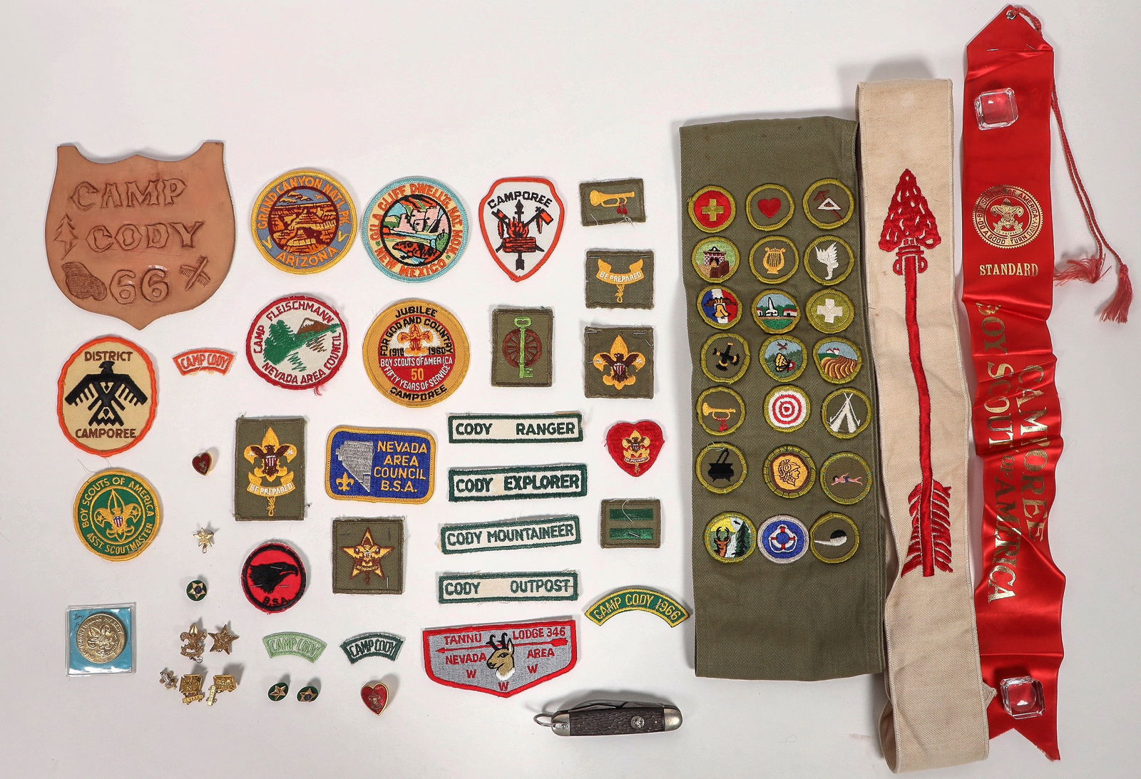 Boy Scout Memorabilia [193237] (1 of 2)