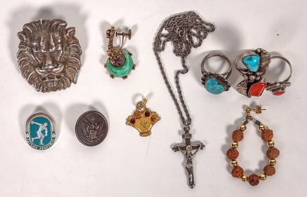 Turquoise & Coral Rings (3)/Costume Jewelry [193422]