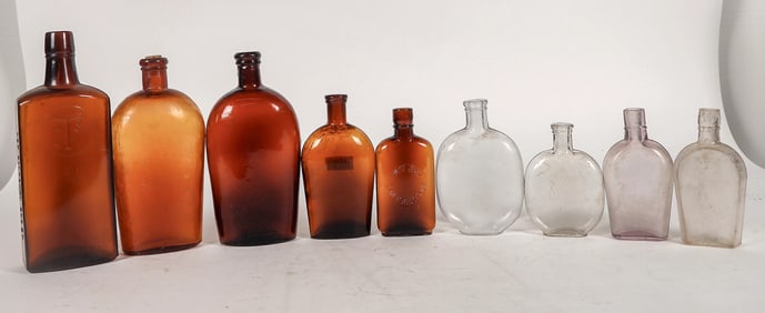 Western Whiskey Flasks and 1 Rectangle, 9 [195139]