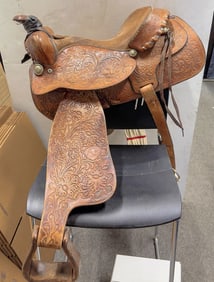 Western Tooled Saddle [196617]