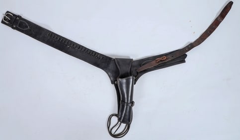 Black Leather Gun Belt and Holster for Large Frame Revolver 7.5 in. brl. [196991]