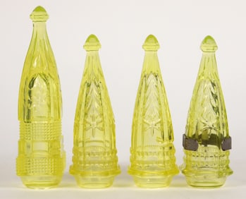 Jeannette Uranium Glass Car Vases, 4 [195112]