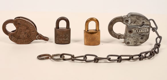 Union Pacific Locks (4) [191346]