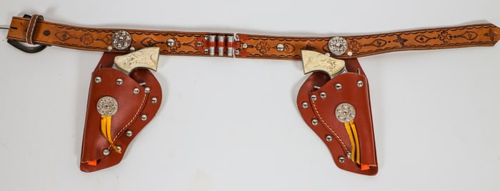 Circle K Buck Cap Pistols with Holsters [196989]