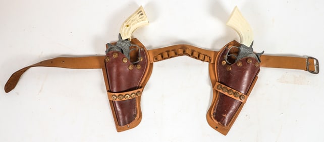 "Pony Boy" Cap Pistols in Two Tone Leather Holsters [196984]