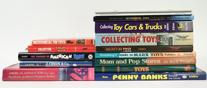 Toy Collecting Library (18 Books) [194784]