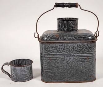 Miner's Graniteware Lunch Pail & Cup [194824]