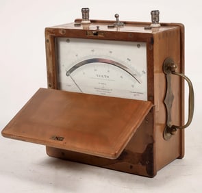 Portable Volt Meter [195302]