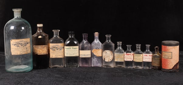 Goldfield Paper Label Bottle Collection, 11 [195134]