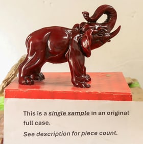Resin Elephants, 22 [196129]