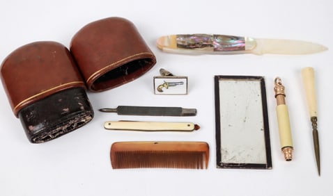 Interesting Grooming Accessories [198445]