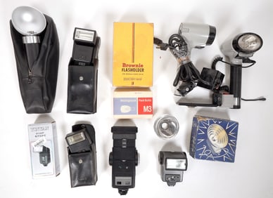 Camera Flash Units various Cameras (8) [186380]