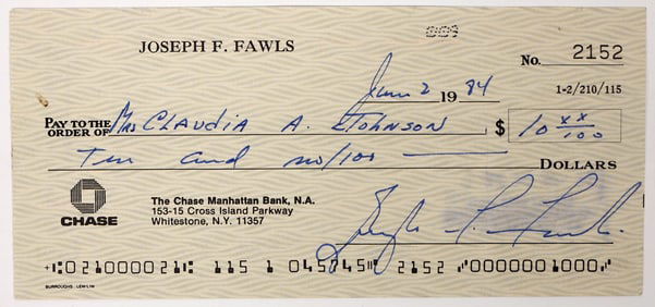 Lady Bird Johnson "Claudia " Signature [192983]