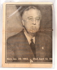 FDR Death Newspaper Cover, 1945 [189319]