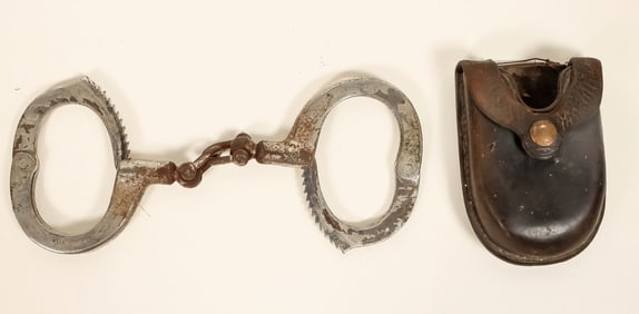 Vintage H&R Keyless Handcuffs [190642]