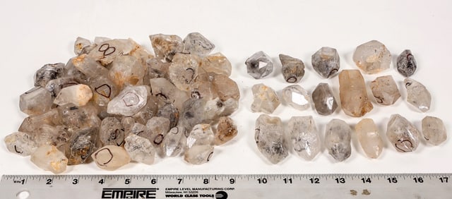 Anhydrous Quartz Crystals, 5 Pounds [194279]