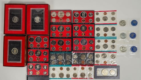 Proof & Mint Sets & Ike Dollars (20) [198497]