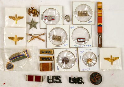 Military/Fraternal Lapel Pinbacks. [195232]